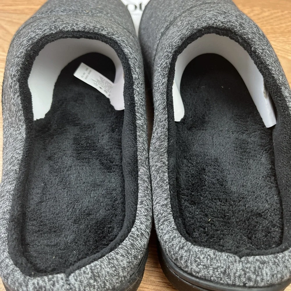 Isotoner Gel-Infused Memory Foam Indoor/Outdoor Men's Slippers L (9.5-10.5) NEW